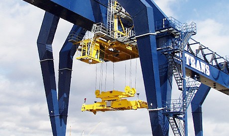 PUR Spreader LV Reeling Cable APPLICATION